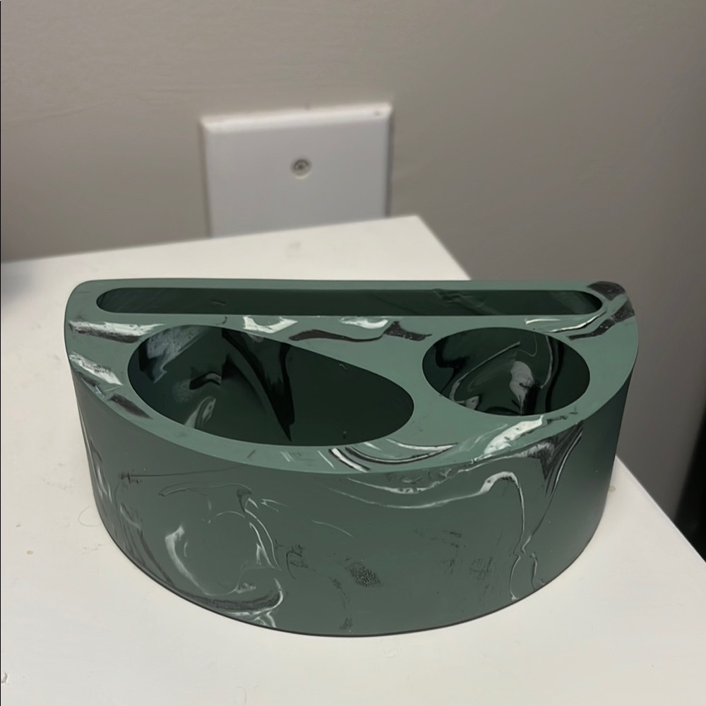 Elegant Green Marble Organizer